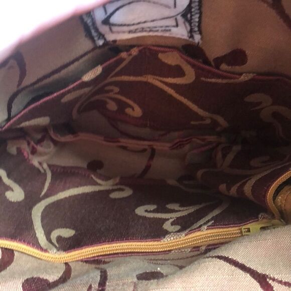 Fiskur fish Leather accent crossbody - Picture 7 of 8